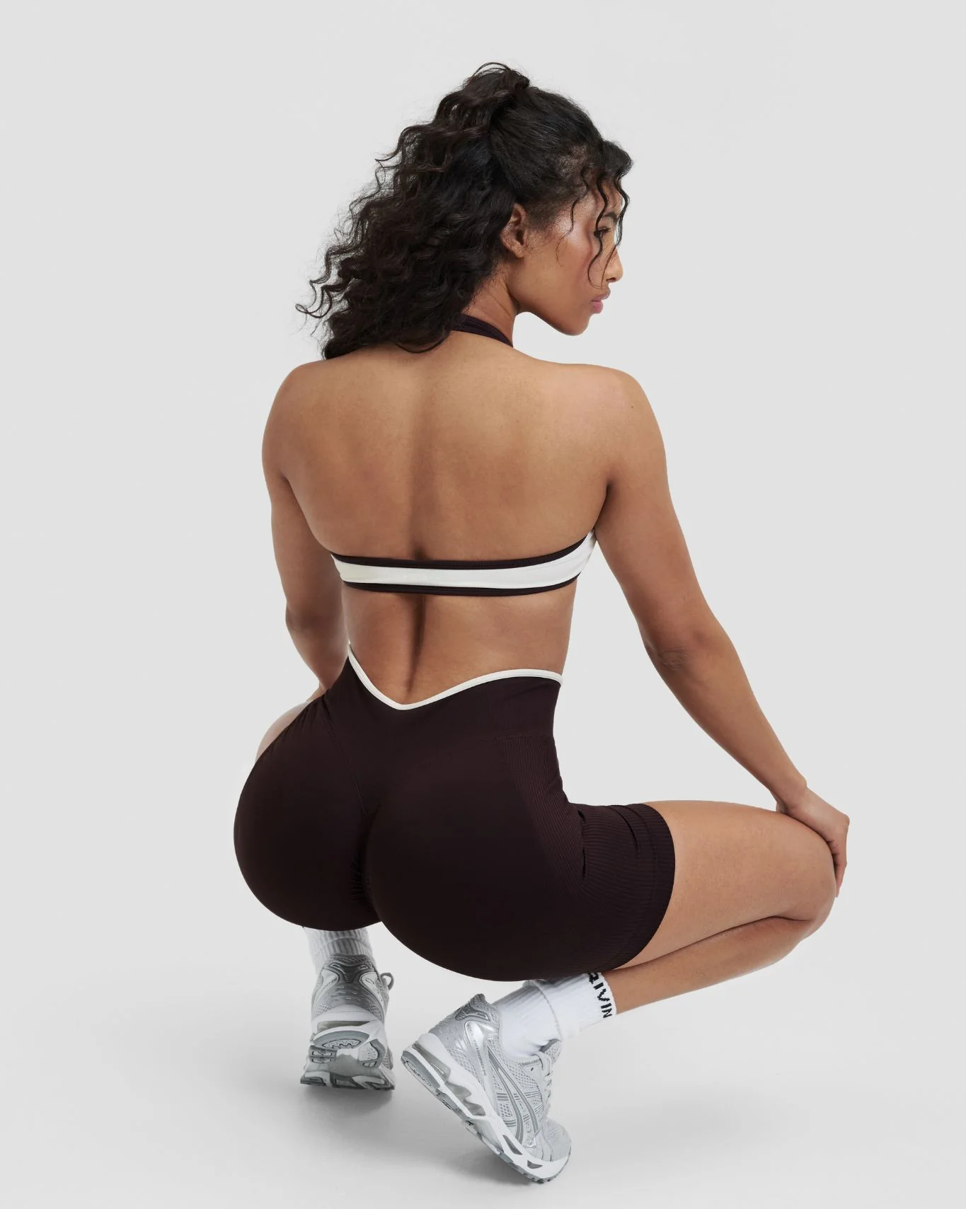 Elevate™ Outline Short Scrunch Shorts | Coffee - Image 6
