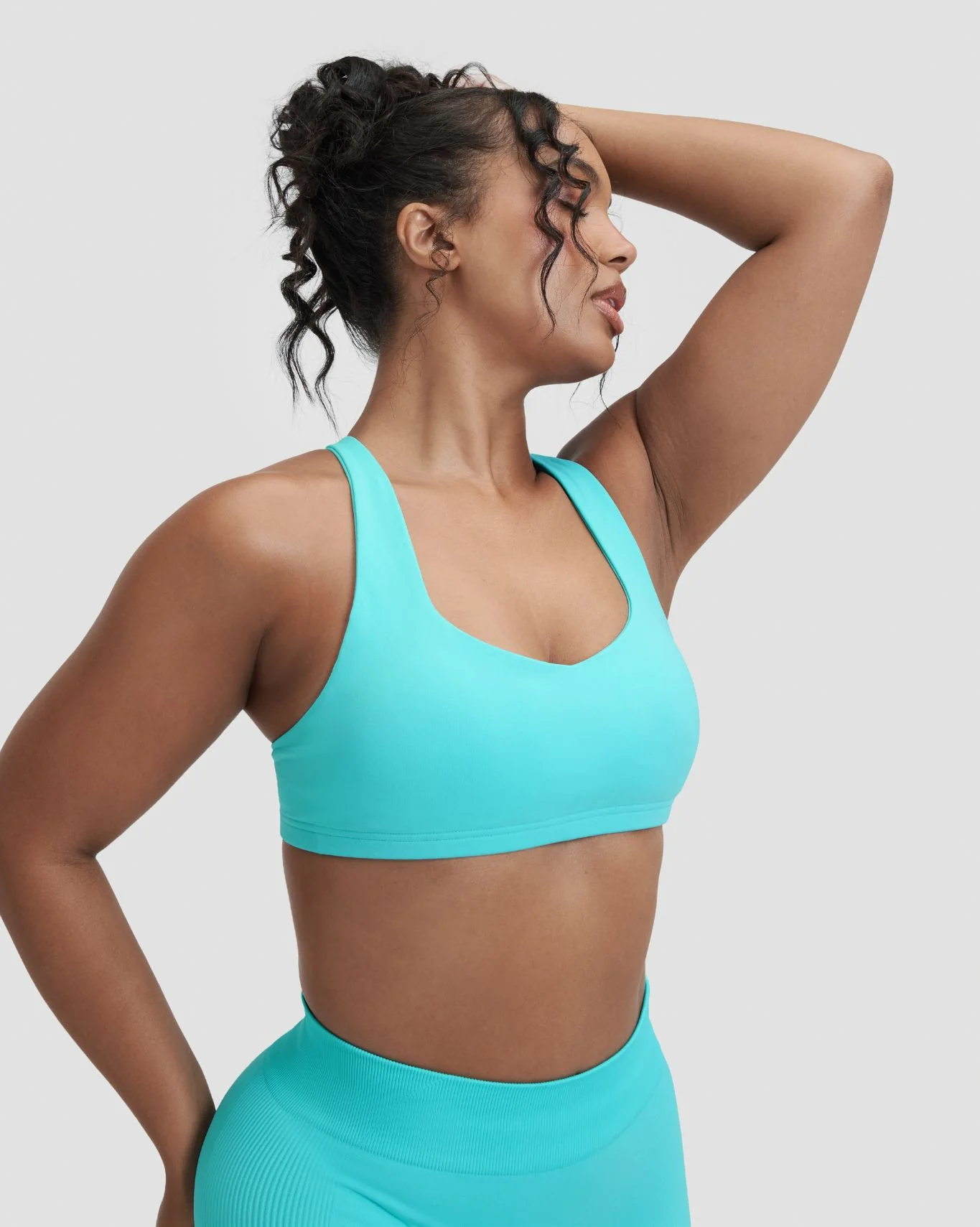Elevate™ Sculpting Medium Impact Multiway Bra | Clear Tides - Image 4