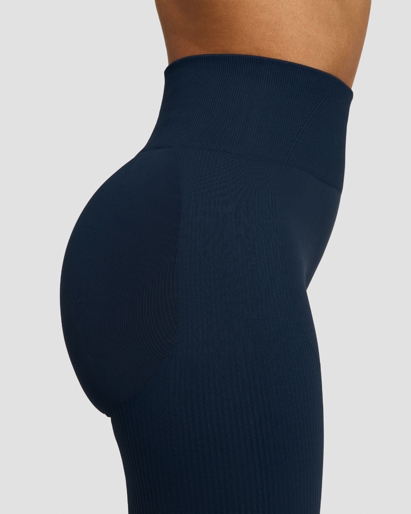 Elevate™ Sculpting Mid Waist Scrunch Leggings | Midnight Navy - Image 6