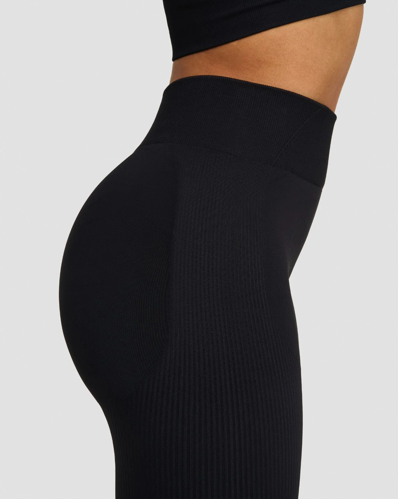 Elevate™ Sculpting Mid Waist Scrunch Leggings | Night Black - Image 6